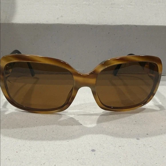 CHANEL Italy Vintage Tortoise Shell light Honey color Sunglasses 🕶️ & hard Case - Picture 7 of 16